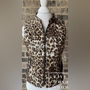 NWT Leopard Puffer Vest🎄
